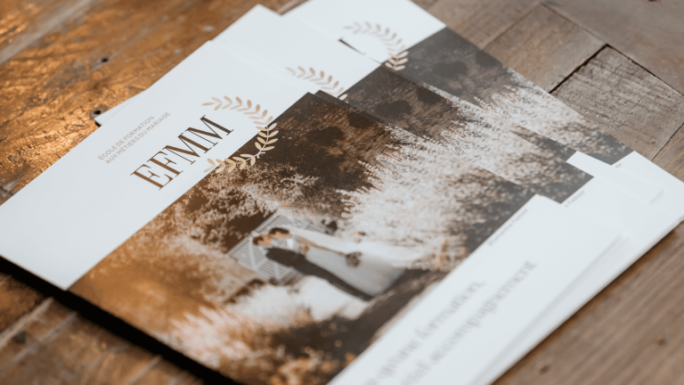 trois flyers